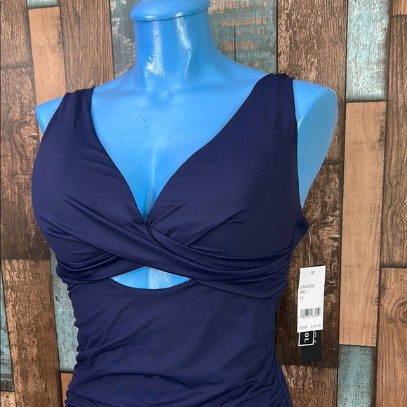 LA BlANCA 12 Women’s Navy Swimsuit - Picture 2 of 16